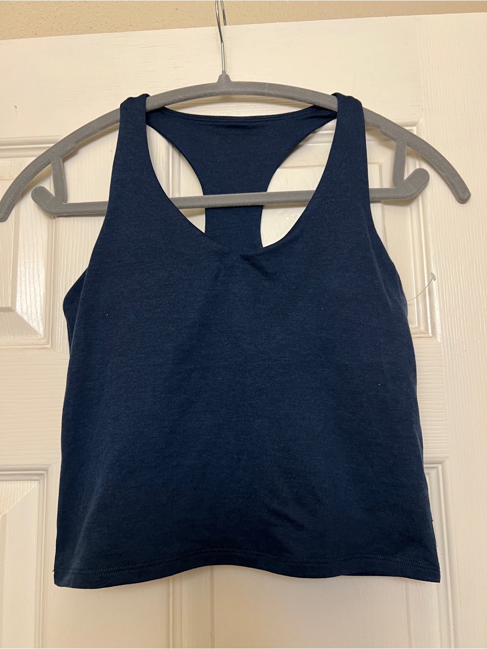 Vuori Navy Racerback Crop Tank